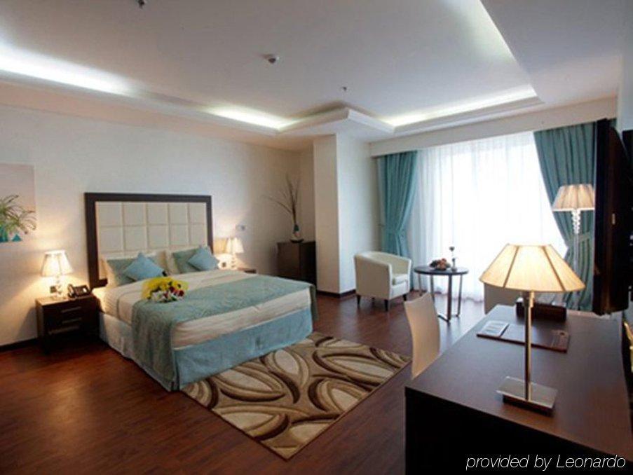 Gokulam Park Doha Hotel Ruang foto